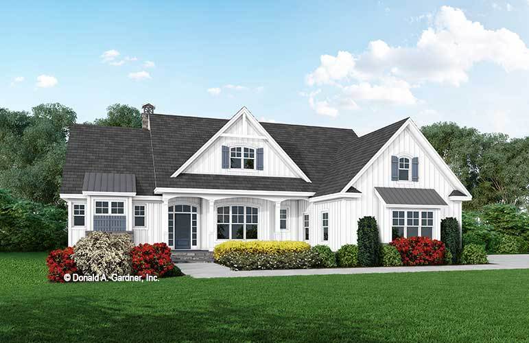 Modern Farmhouse House Plans | One-Story Home Designs